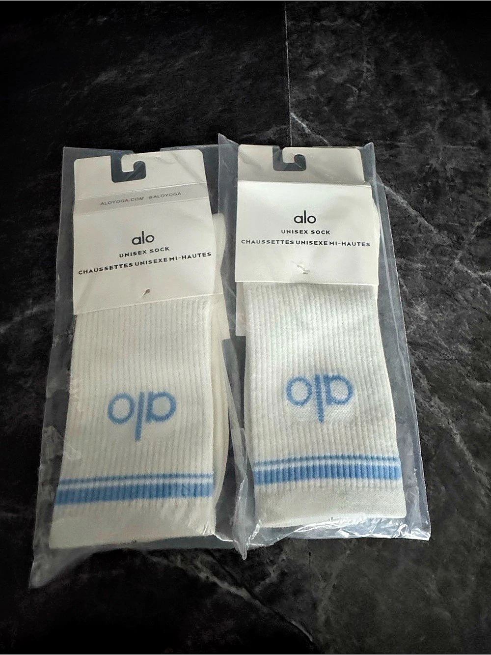 Alo Althletic [sic] Heathered Sock Athletic Socks White & Blue Size Small NWT